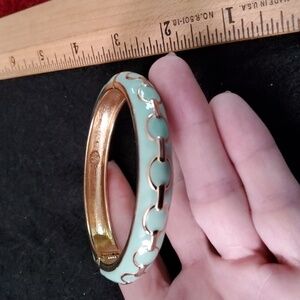 Premier Designs Pistachio Green Enamel Spring Hinged Bracelet